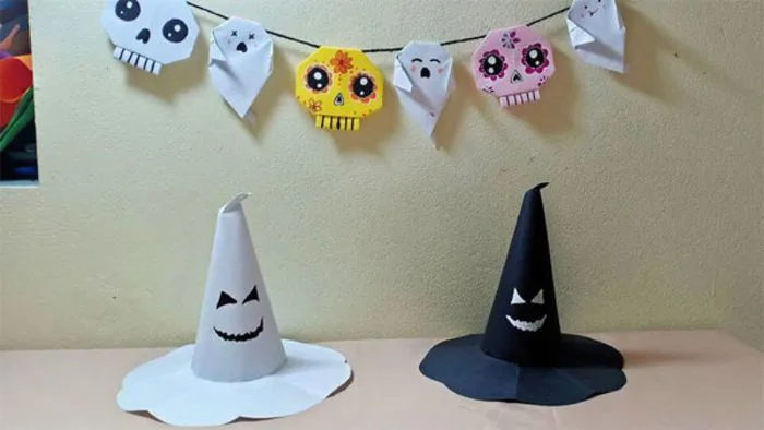 8 cách trang trí Halloween cho lớp học đẹp, đơn giản và độc đáo 8 cách trang trí Halloween cho lớp học đẹp, đơn giản và độc đáo