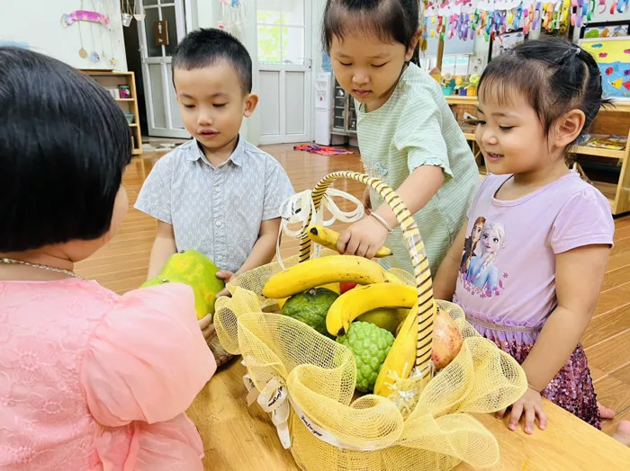Dự án : Mùa Thu (Hoạt động trải nghiệm trang trí lớp lớp chào đón Trung Thu) - B3 Dự án : Mùa Thu (Hoạt động trải nghiệm trang trí lớp lớp chào đón Trung Thu) - B3