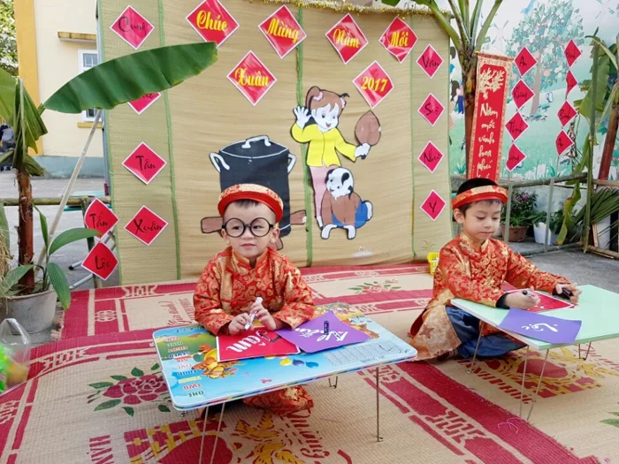 15 cách trang trí Tết nguyên đán lớp học trường mầm non 2026 15 cách trang trí Tết nguyên đán lớp học trường mầm non 2026