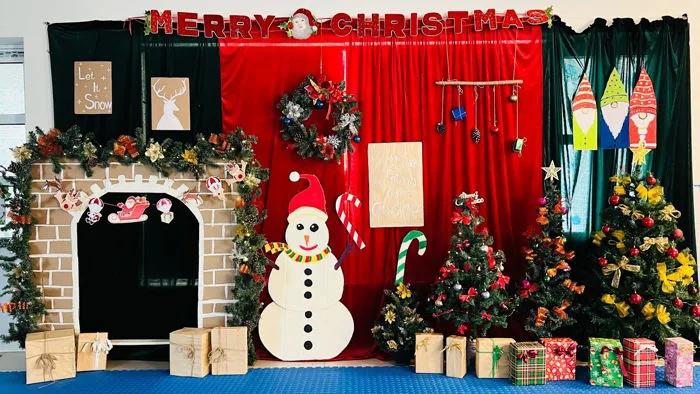 Hướng dẫn trang trí noel đơn giản tại lớp học mầm non Hướng dẫn trang trí noel đơn giản tại lớp học mầm non