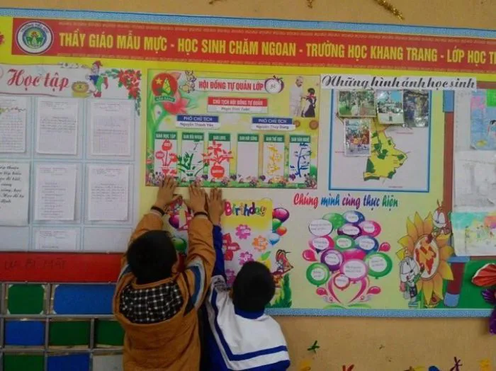 100+ Mẫu trang trí lớp học tiểu học đơn giản cho các ngày lễ Tết