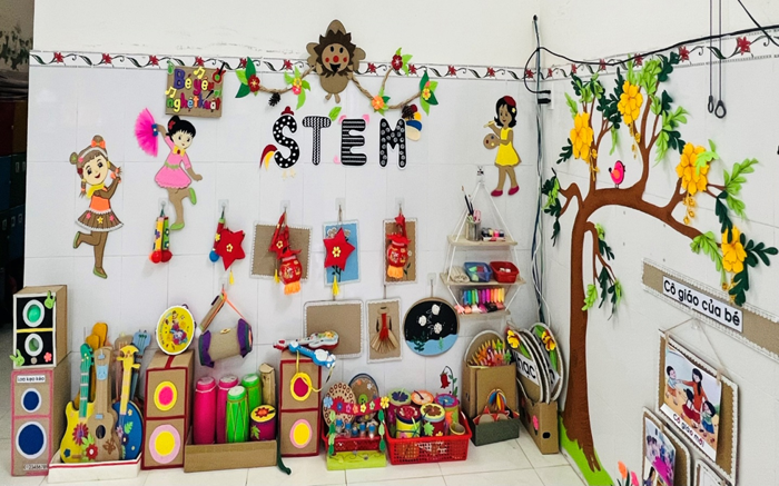Trang trí lớp học theo phương pháp giáo dục STEM.