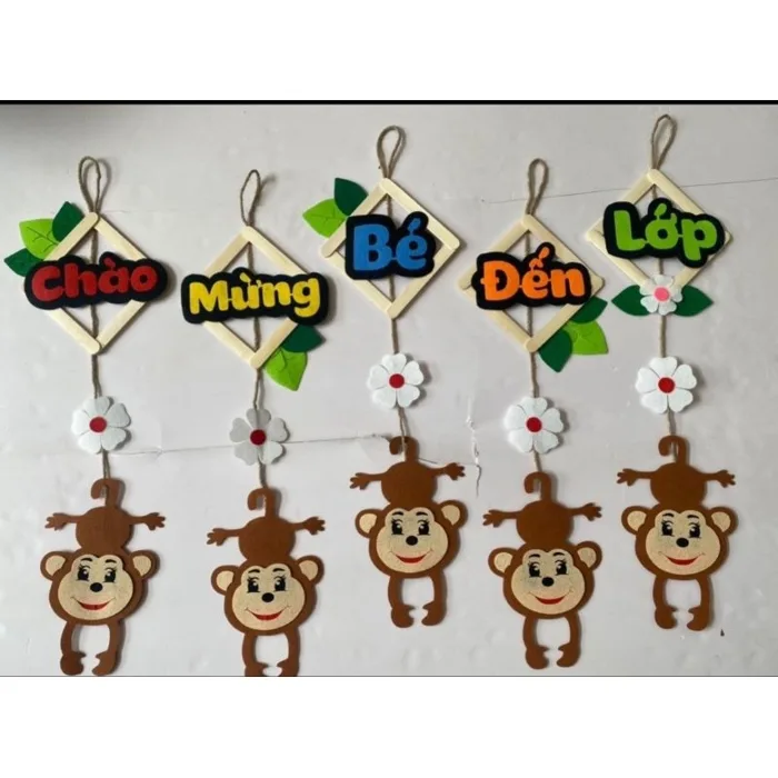 Bộ rèm cửa chào bé đến lớp steam bìa phối nỉ ,dây thừng trang trí lớp học mầm non