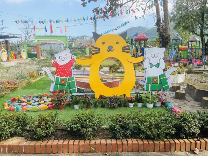 Mang linh vật mèo về trường mầm non nông thôn tại Đà Nẵng