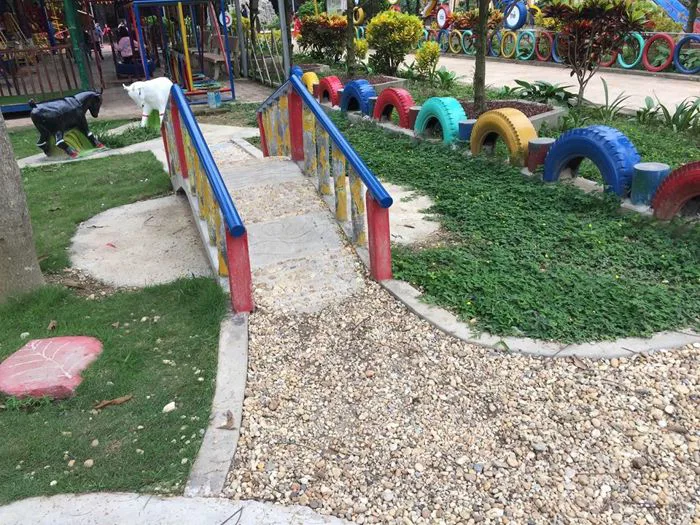 Xây dựng khu vườn cổ tích cho trẻ tại trường mầm non Tạ Xá