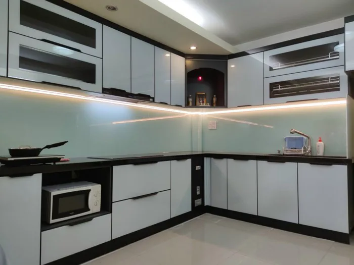 TỦ BẾP INOX CÁNH KÍNH - Siêu Thị Thiết Bị Nhà Bếp Khánh Trang