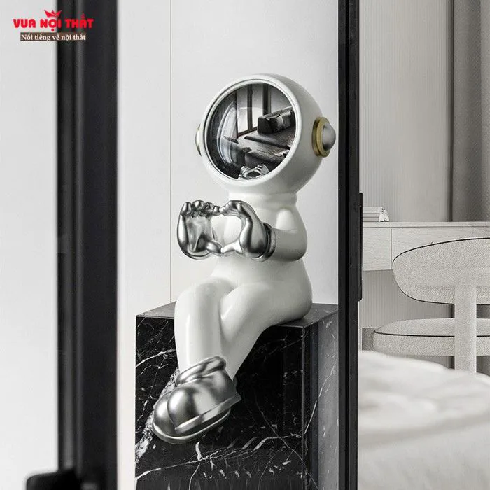 Tượng decor bàn phi hành gia mini TTT30 giá rẻ | Vuanoithat